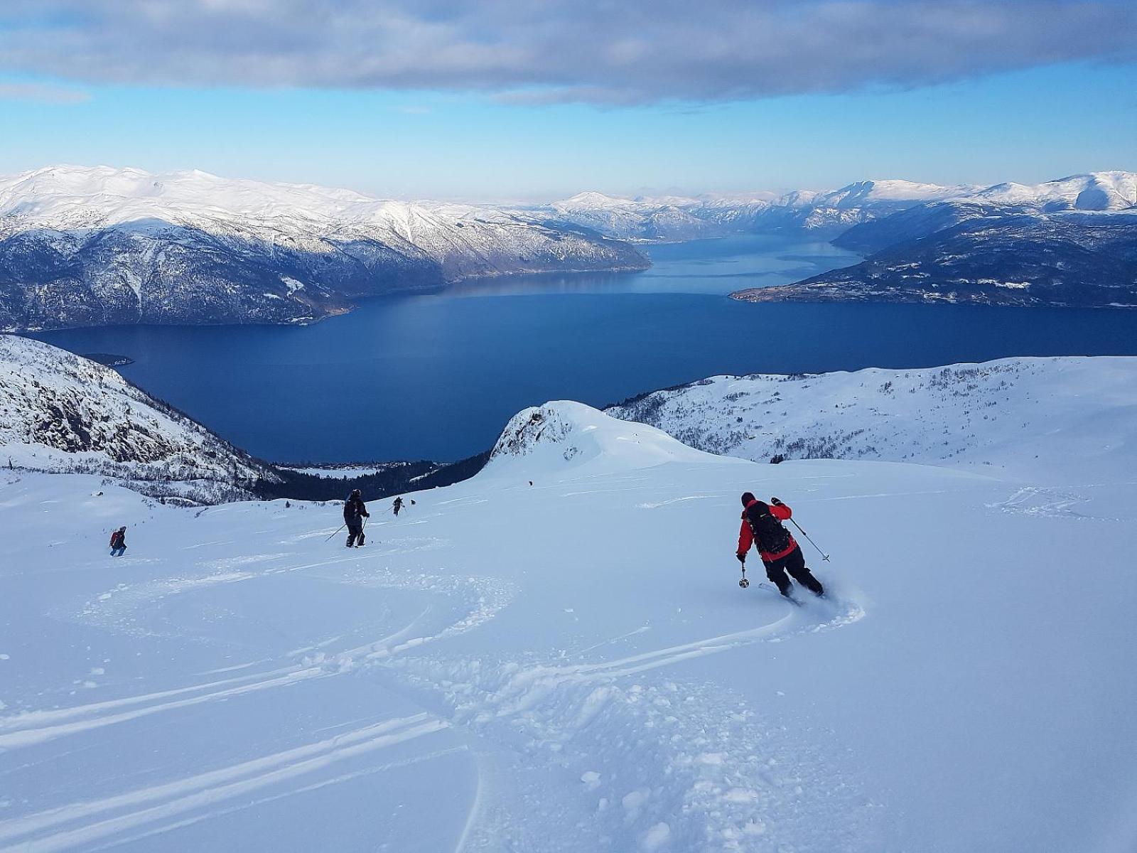 Balestrand Fjordapartments Holmen 19A Экстерьер фото